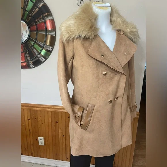 Fate by LFD Coat - Picture 4 of 10